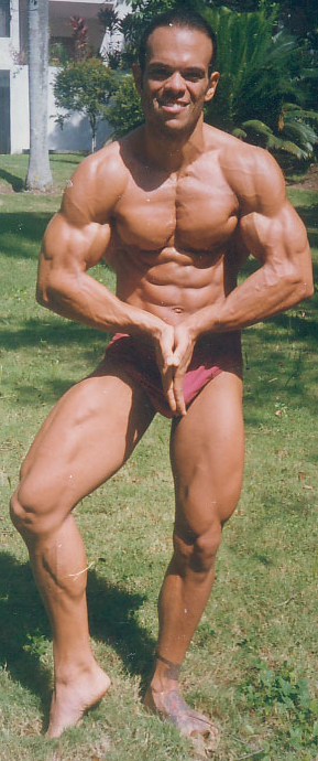 Dario's natural muscle building picture